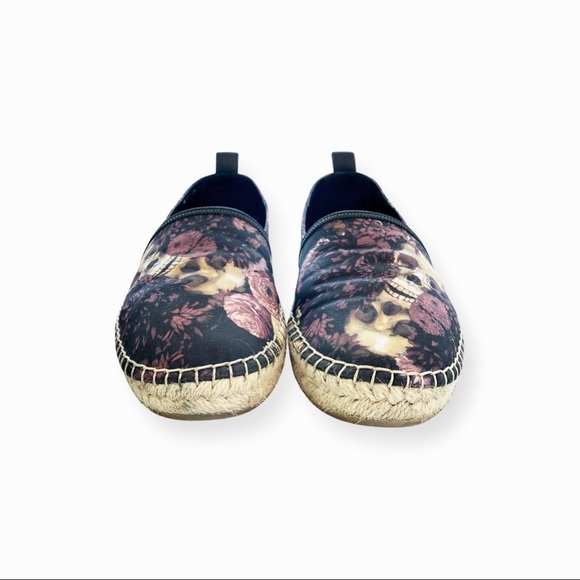 DIOR Floral Espadrilles in Black/Maroon - Picture 4 of 5